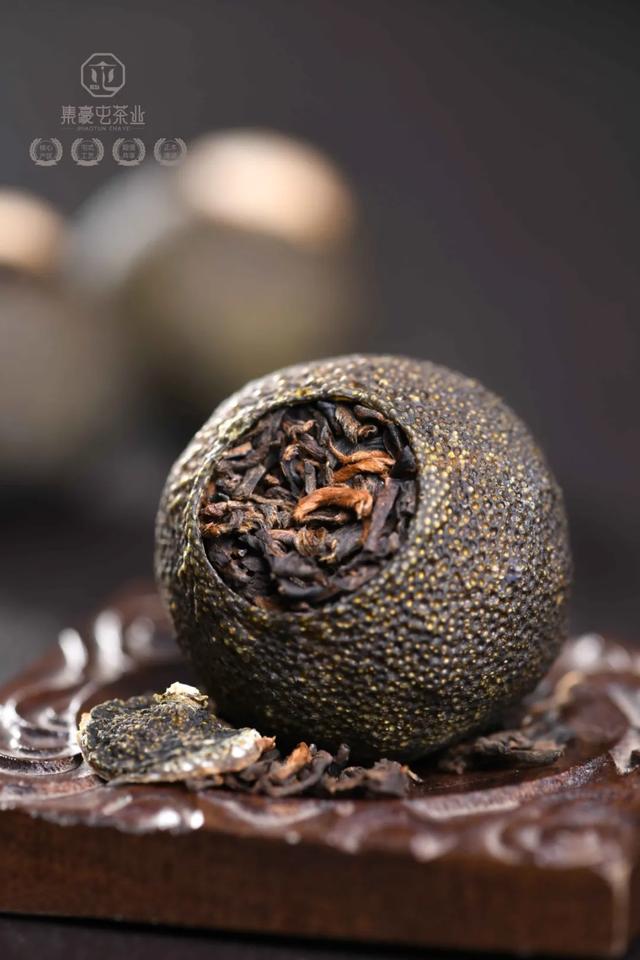 小青柑上的白霜，是發霉了嗎？