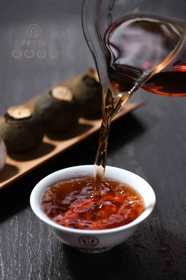 小青柑上的白霜，是發霉了嗎？