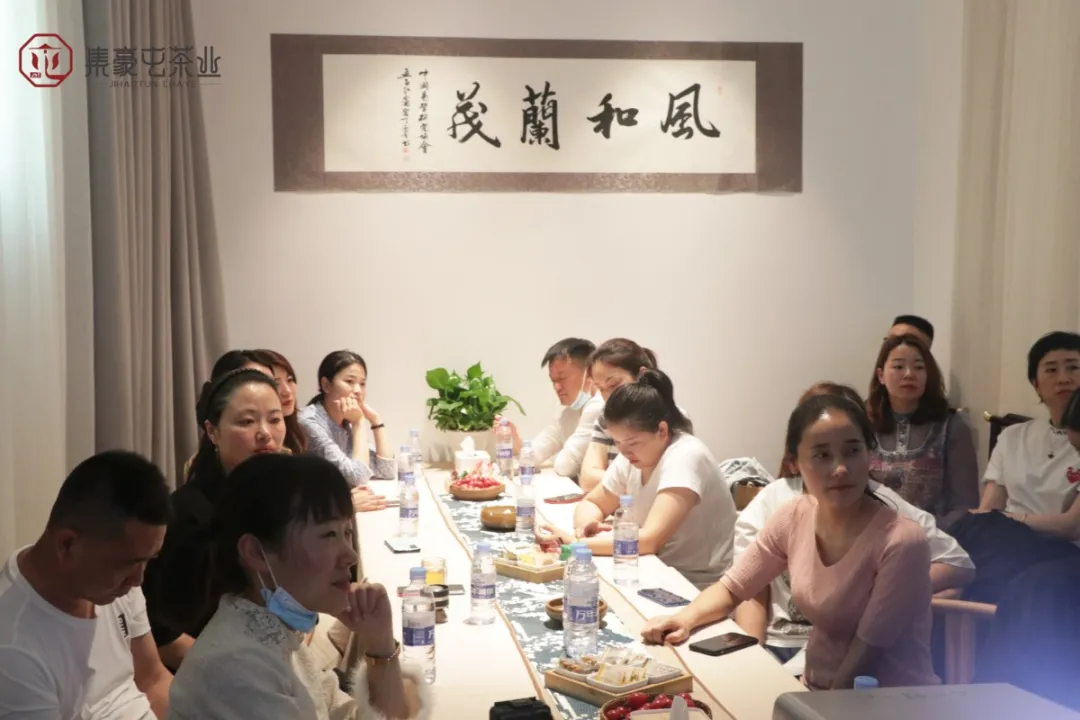 喜訊|熱烈慶祝集豪屯茶業(yè)首家城市體驗店開業(yè)